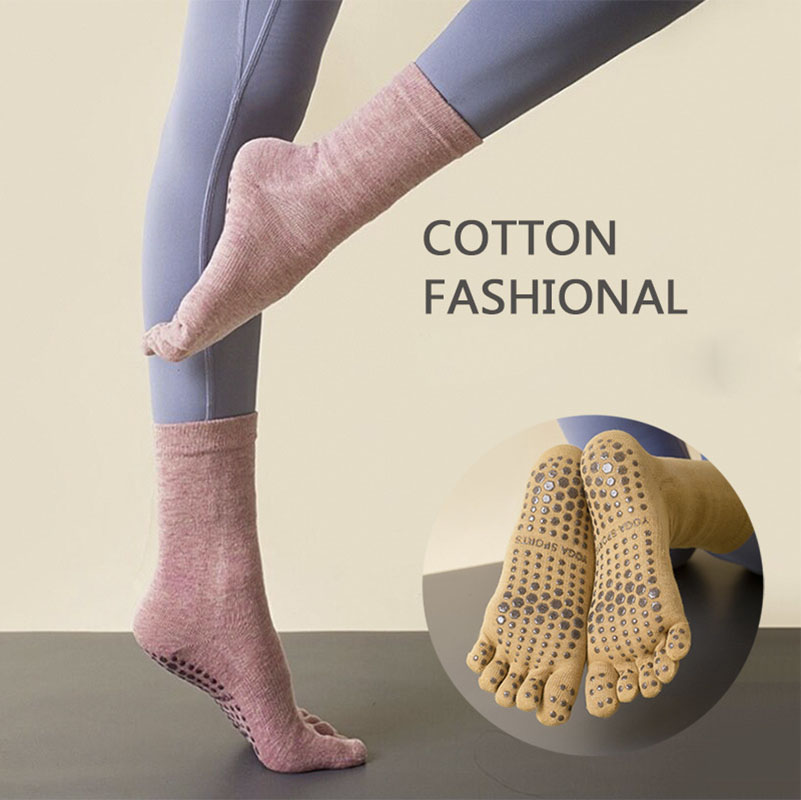 女性用ミッドチューブヨガソックス 指付き コットン 秋冬 暖 - Trampoline Park Sock のレビューと価格