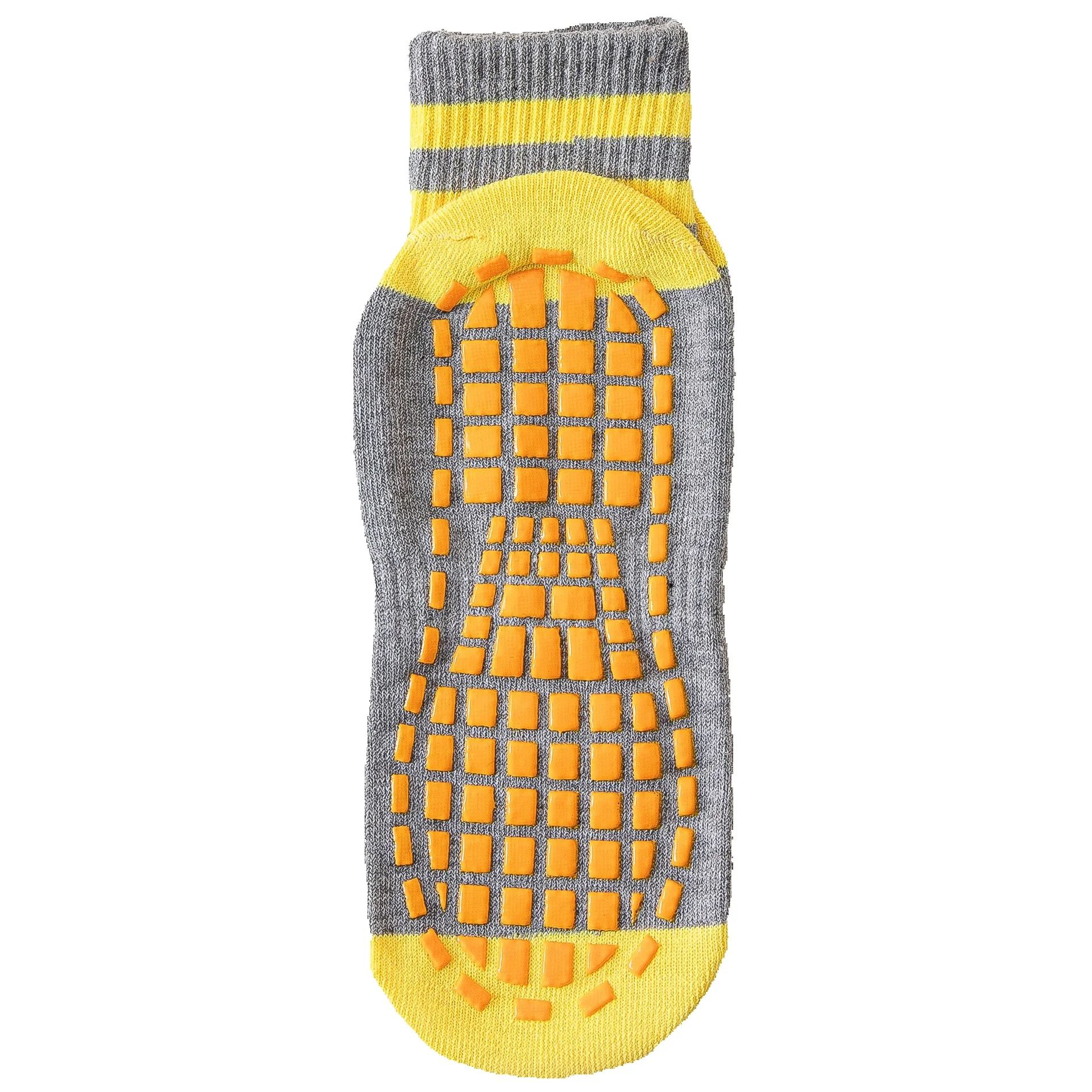 子供用滑り止めシリコンソックス,赤ちゃん,幼児,教育,ヨガ用 - Trampoline Park Sock のレビューと価格