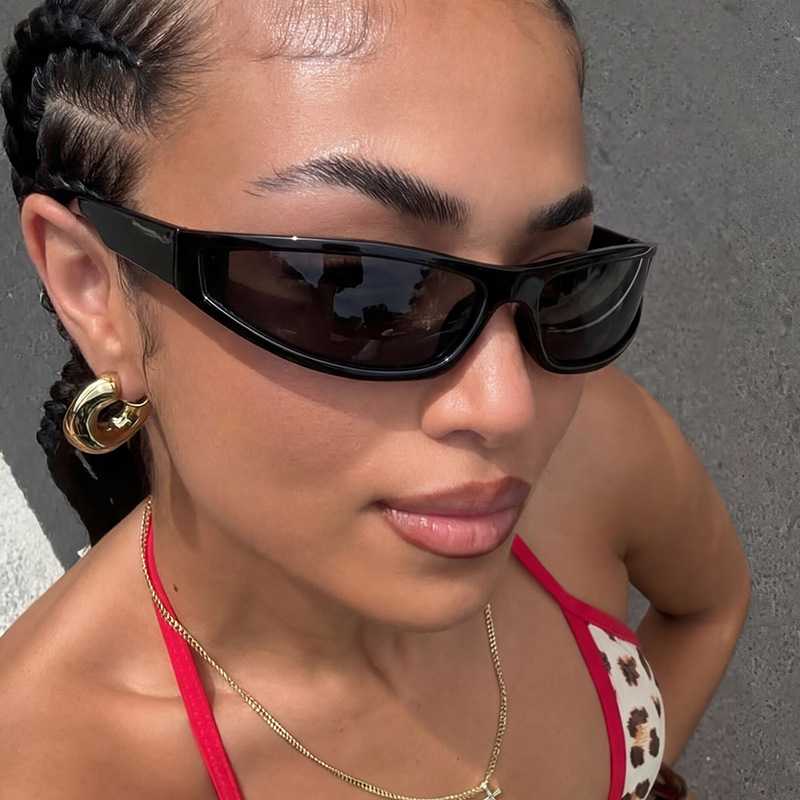 Y2K 細長の長方形ラップアラウンドサングラス レディース  - Outdoor Sport Glasses のレビューと価格