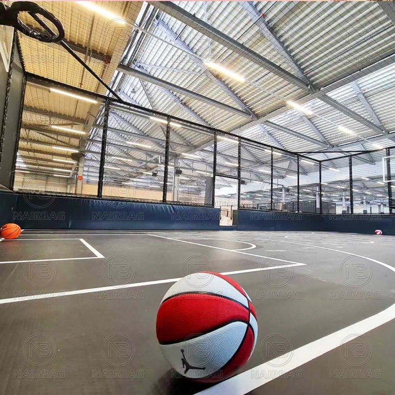 エアコート インフラスポーツコート エアトラック アトラクシ - Outdoor Sport Court Flooring のレビューと価格