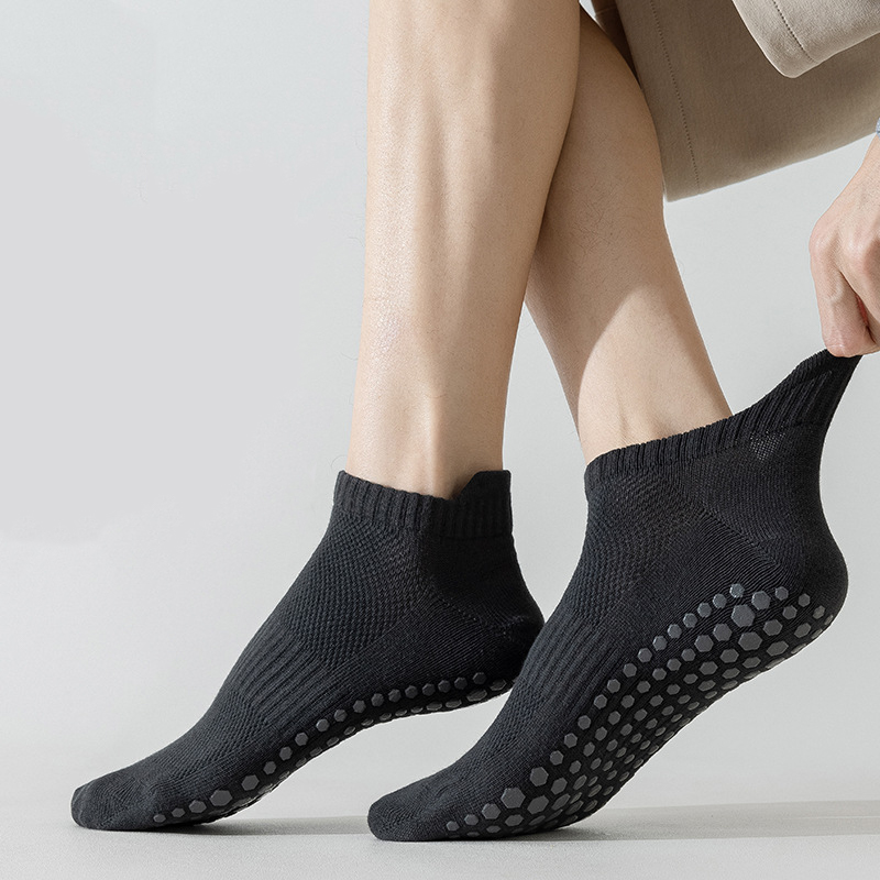 1 ペア/4 ペア黒、白、グレートランポリンヨガソックス男性 - Trampoline Park Sock のレビューと価格